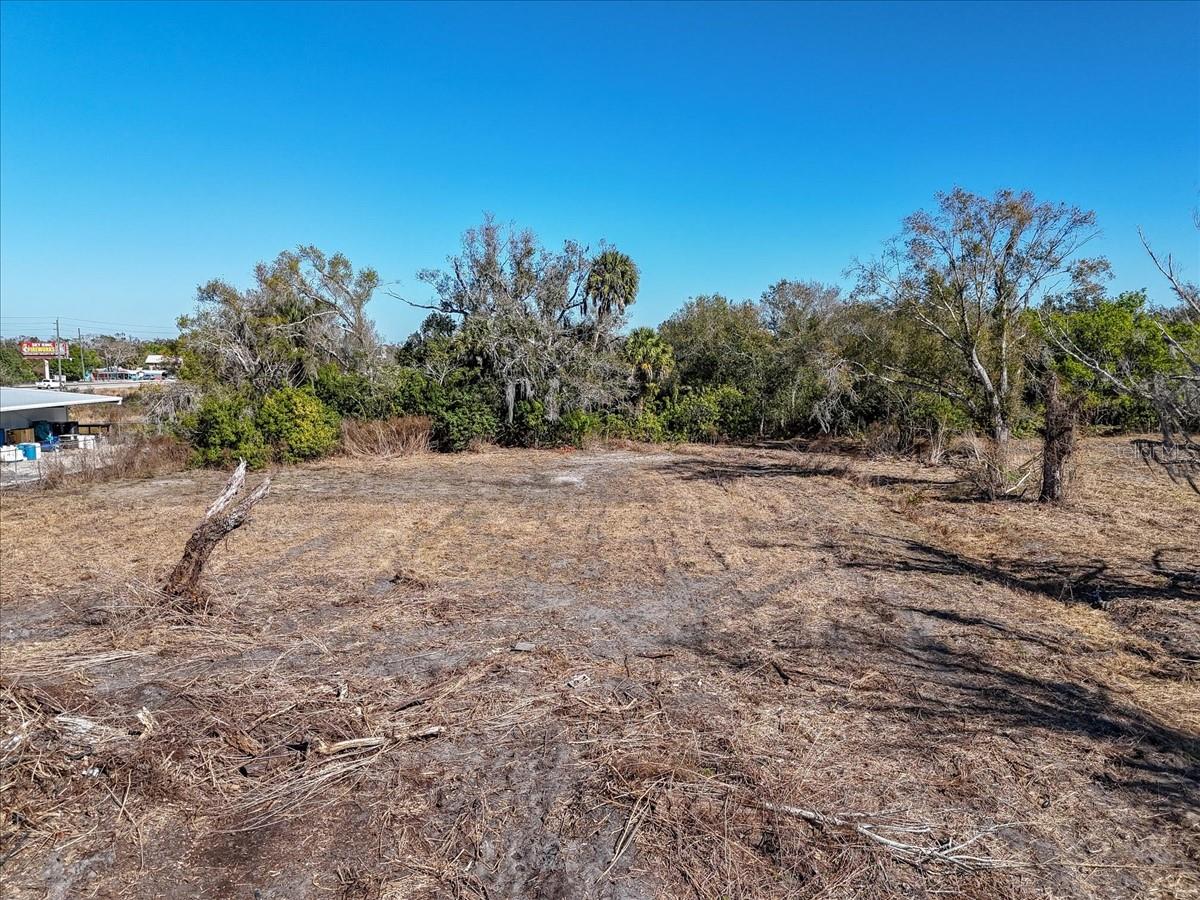 AUDUBON PLACE - Land