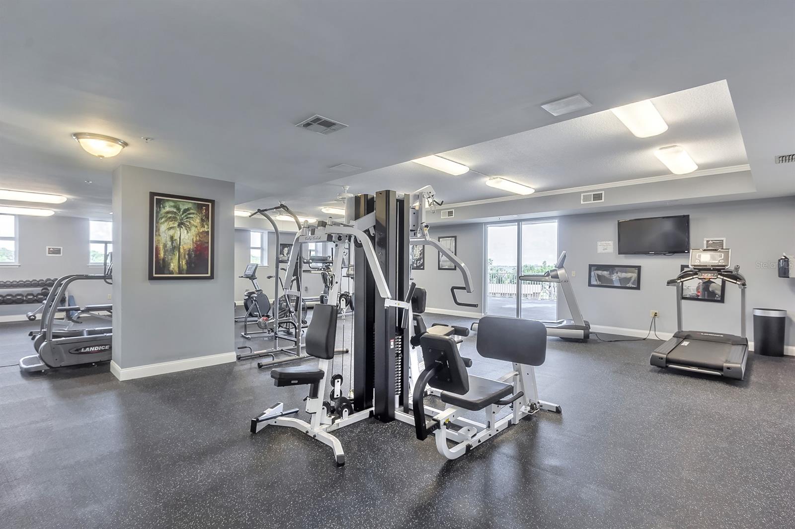 Halifax Lndg - Residential