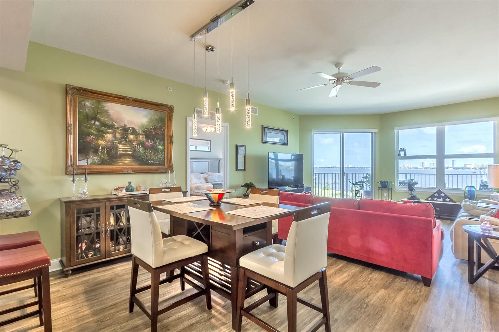 Halifax Lndg - Residential