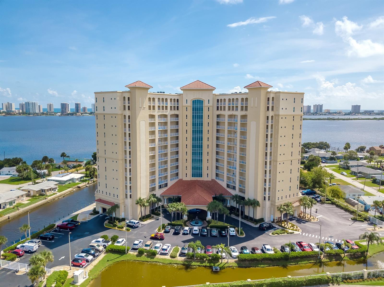 Halifax Lndg - Residential