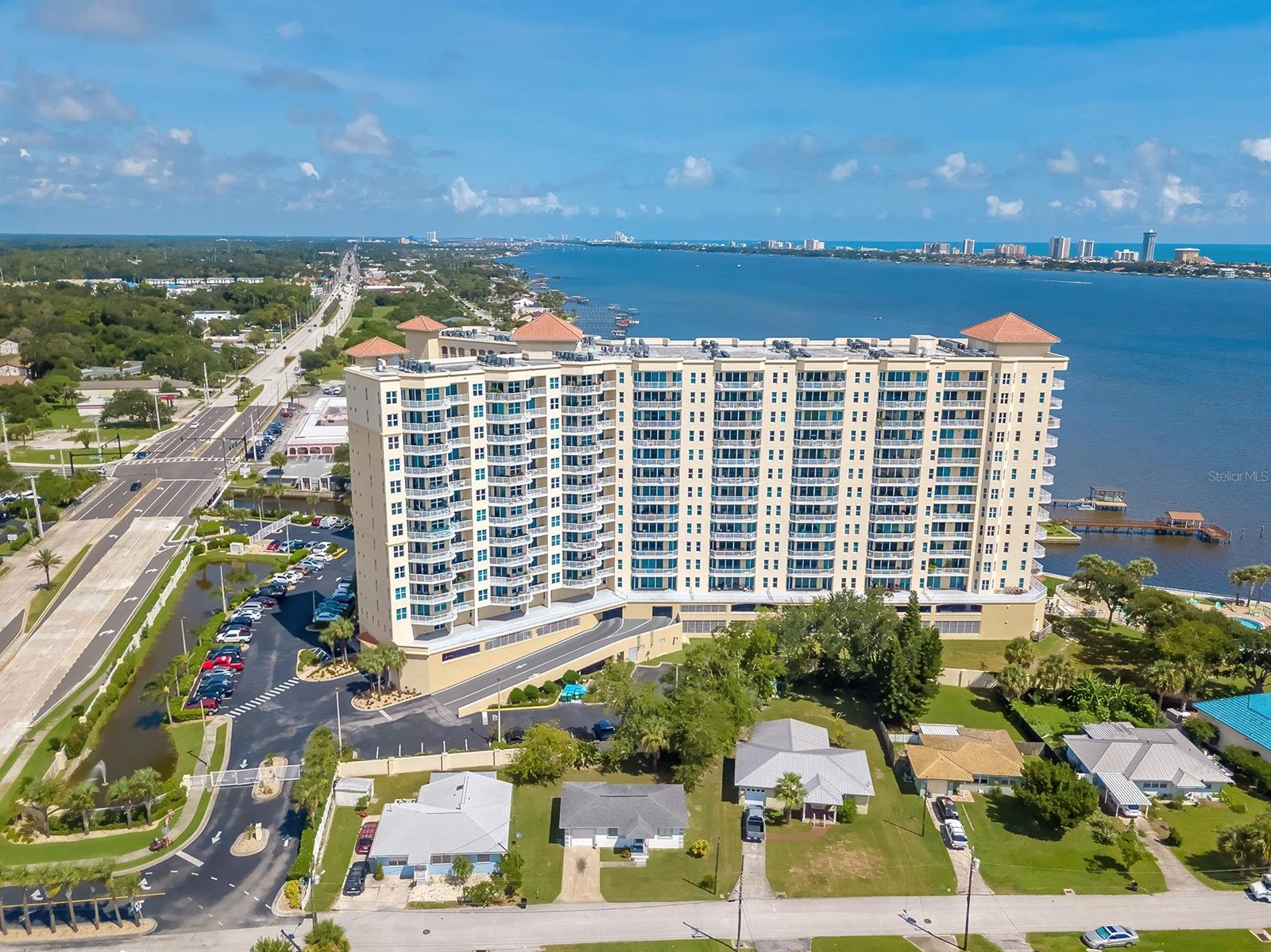 Halifax Lndg - Residential