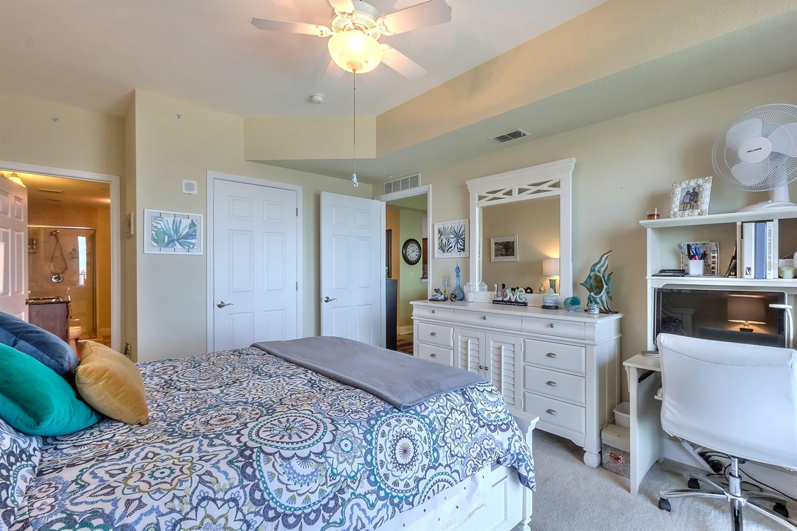 Halifax Lndg - Residential