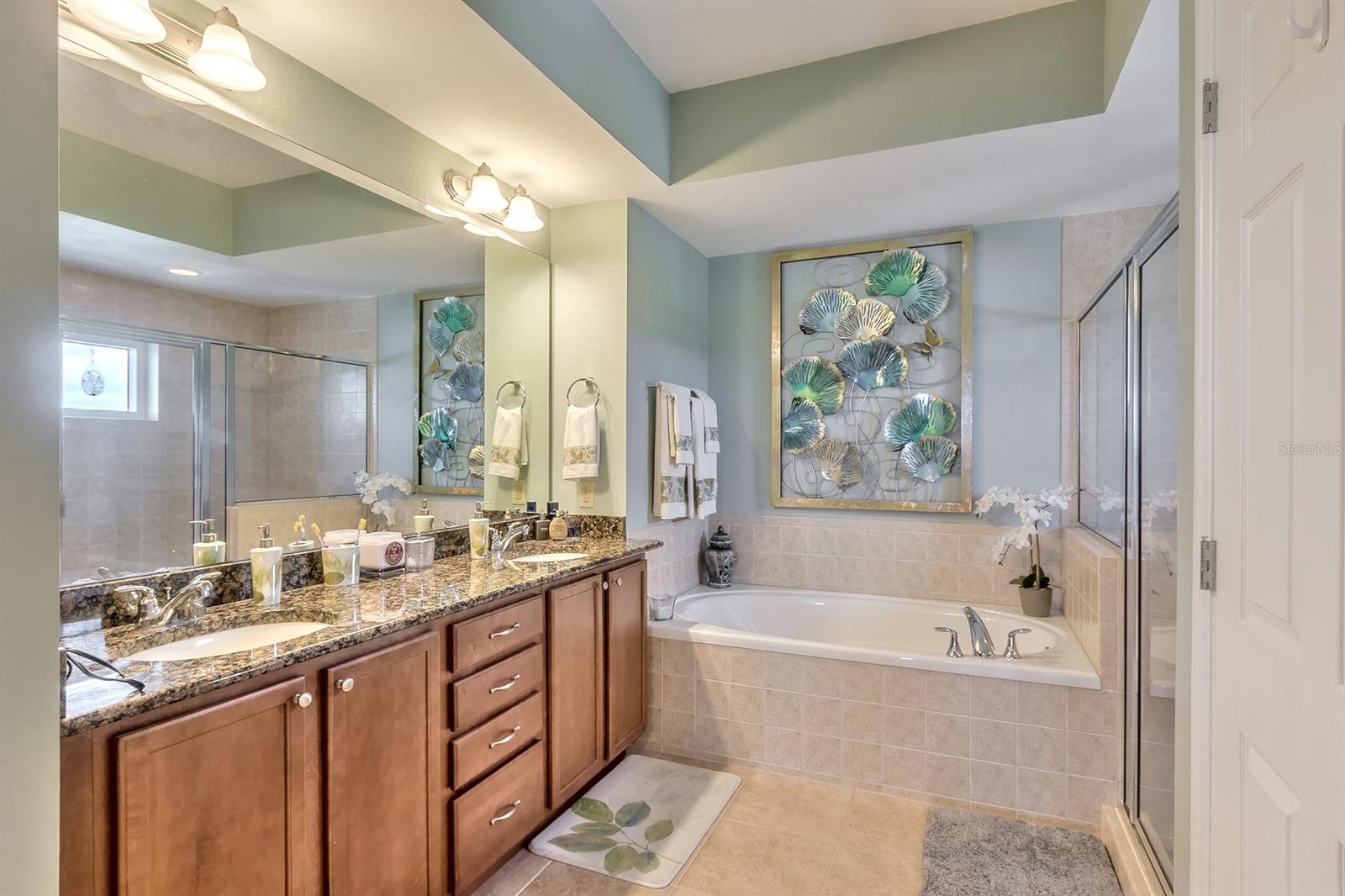 Halifax Lndg - Residential