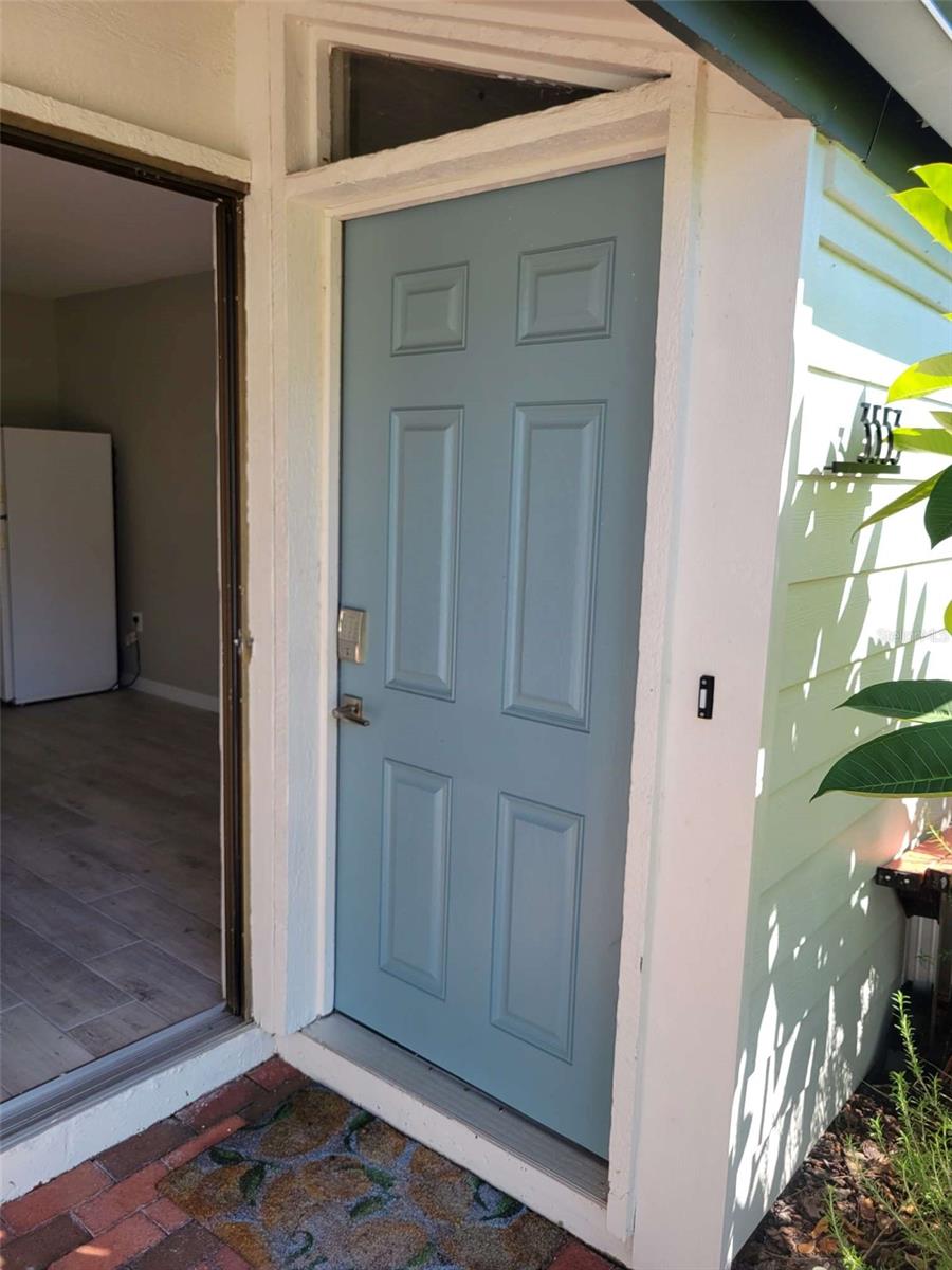 3553 LONGMEADOW 27
