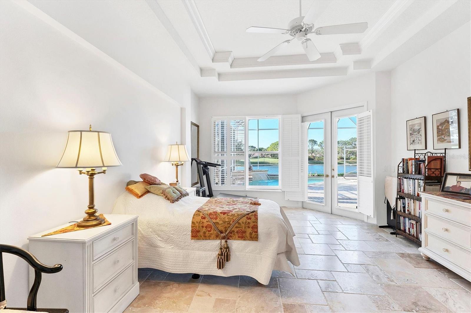 UNIVERSITY PARK COUNTRY CLUB - Residential