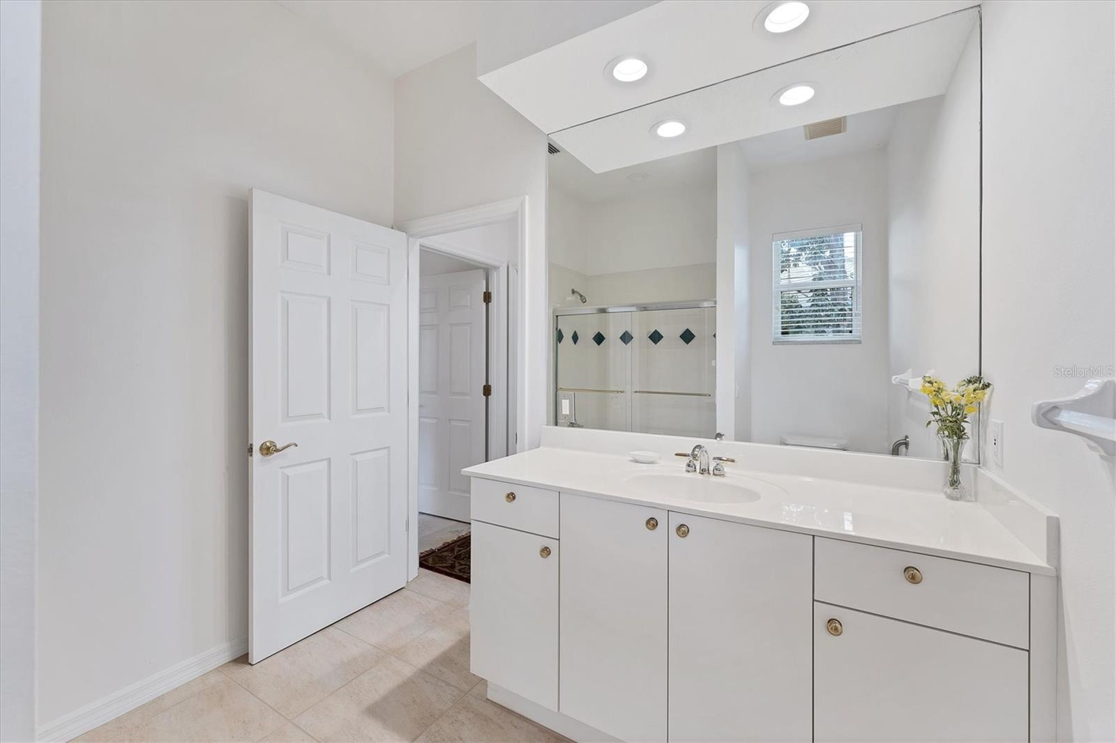 UNIVERSITY PARK COUNTRY CLUB - Residential