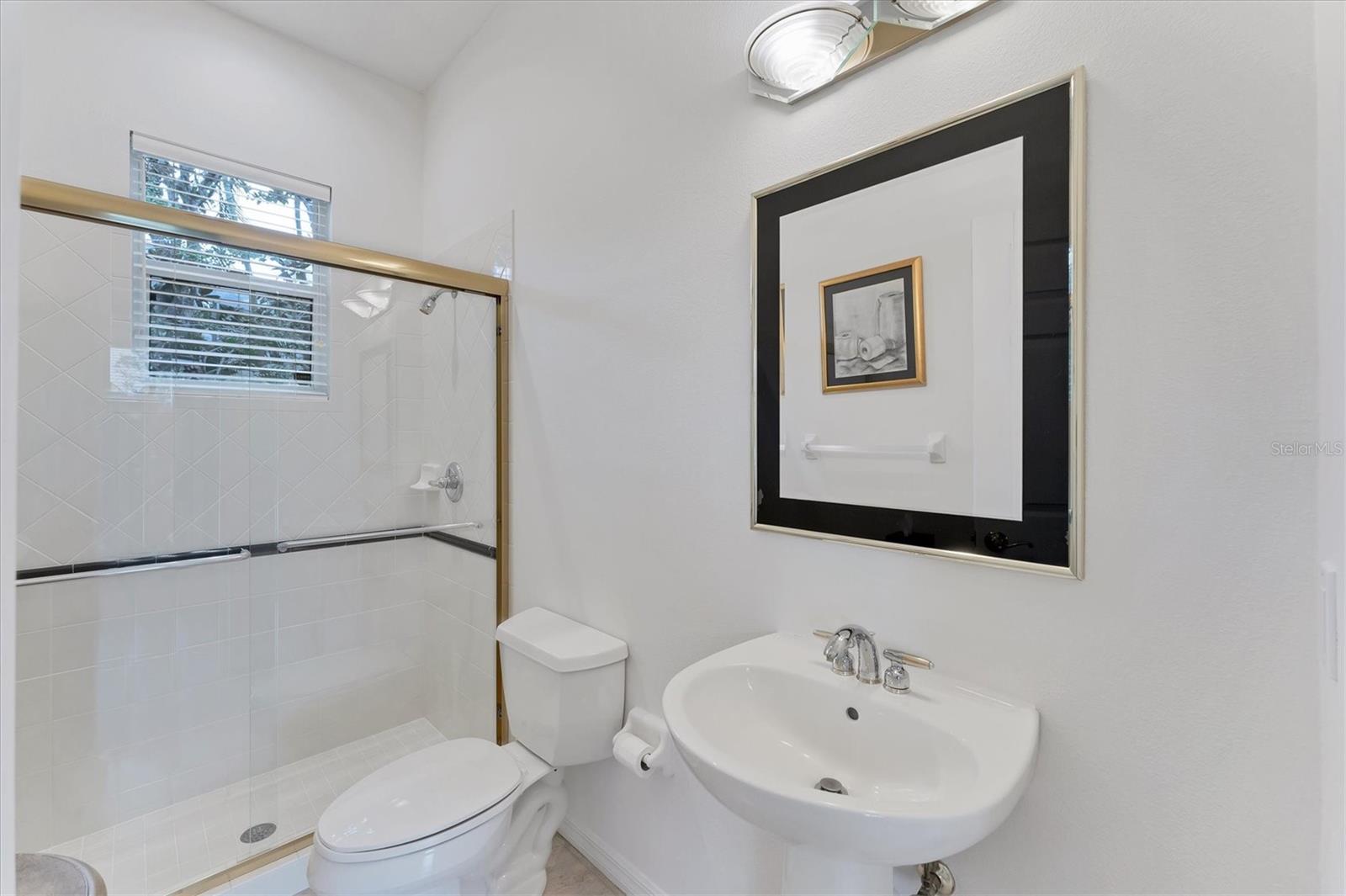 UNIVERSITY PARK COUNTRY CLUB - Residential