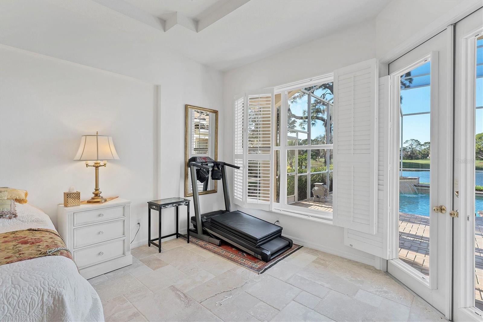 UNIVERSITY PARK COUNTRY CLUB - Residential