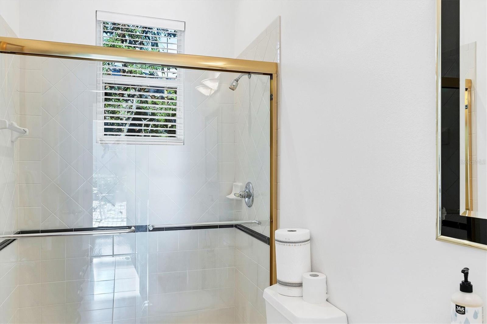 UNIVERSITY PARK COUNTRY CLUB - Residential