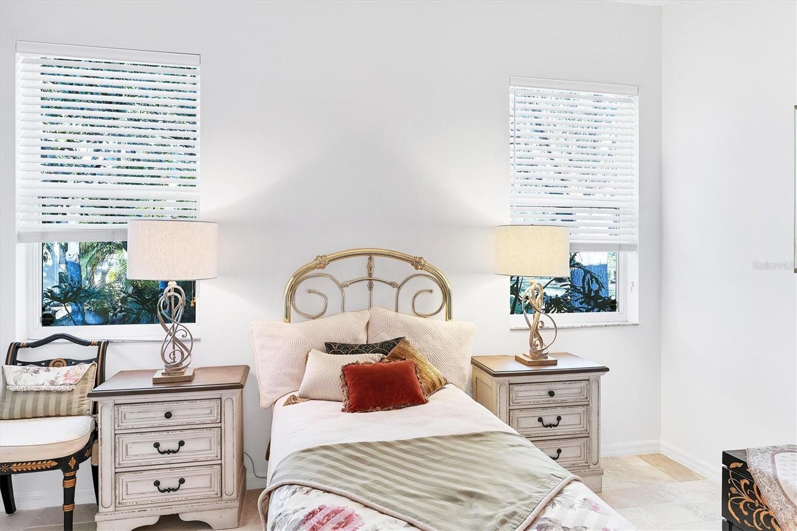 UNIVERSITY PARK COUNTRY CLUB - Residential