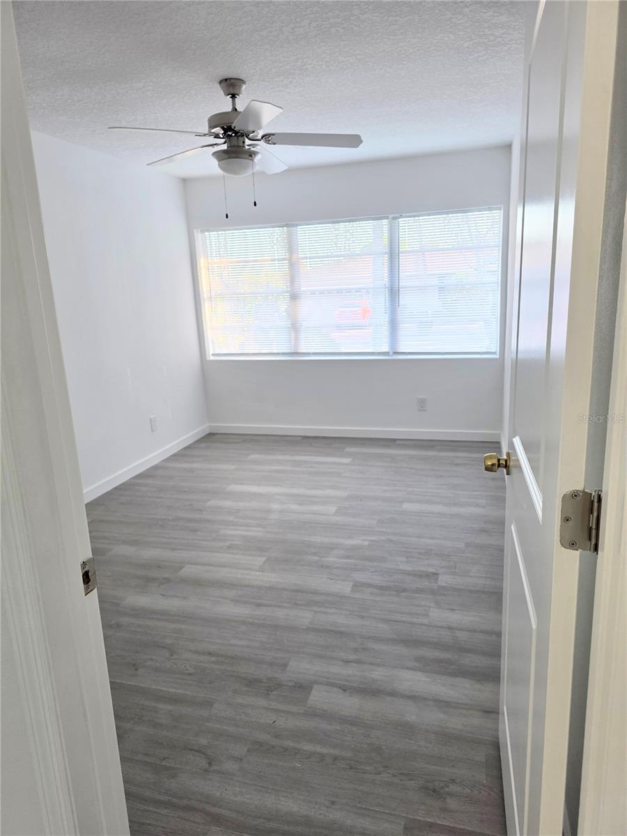 TROPICAL GARDENS - Residential Lease