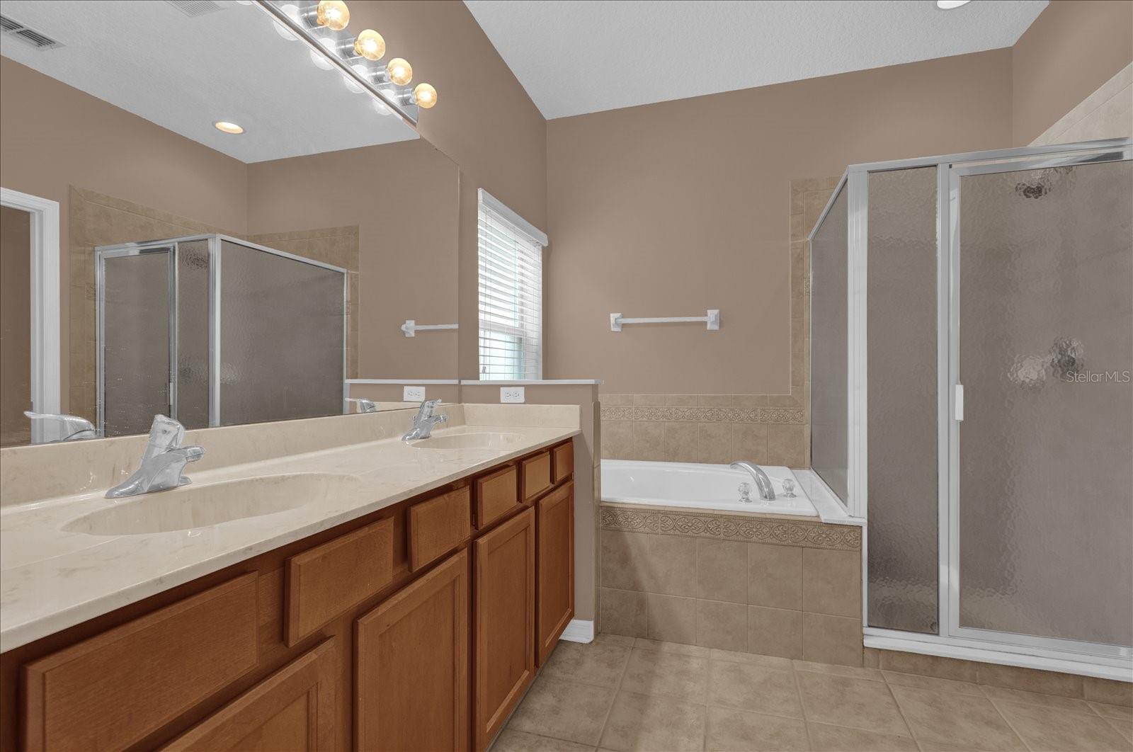 SUMMERPORT - Residential Lease