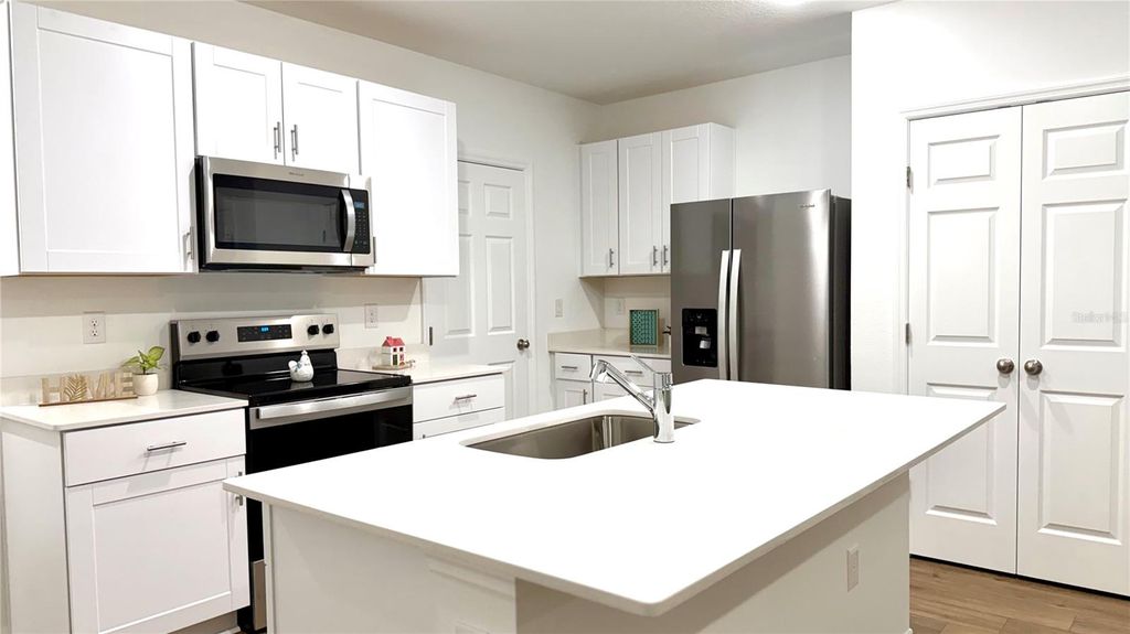 Photo of 3710 King Hill Drive, Haines City, FL 33844 (MLS # S5146975)