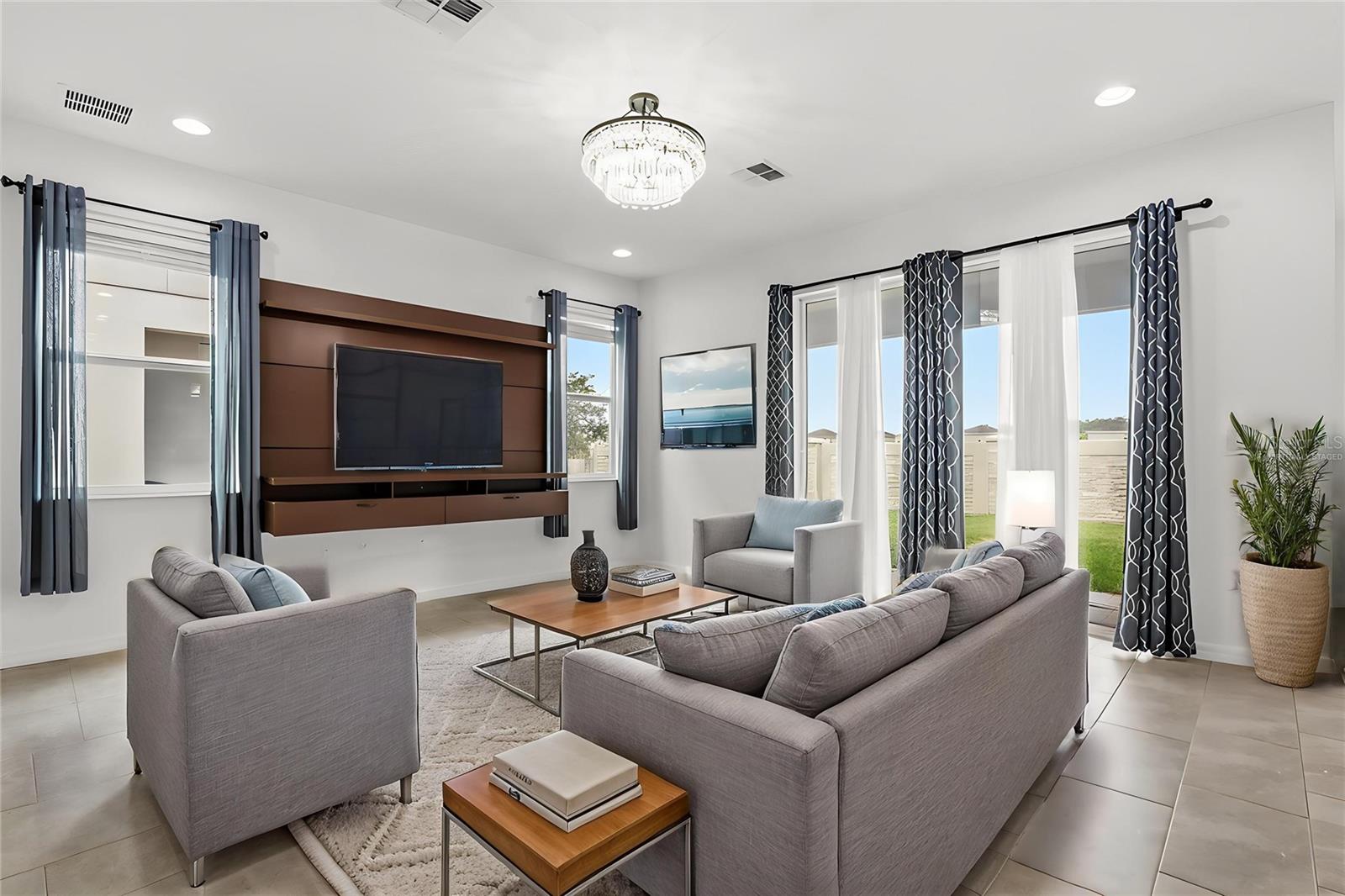 WYNDHAM PRESERVE - Residential