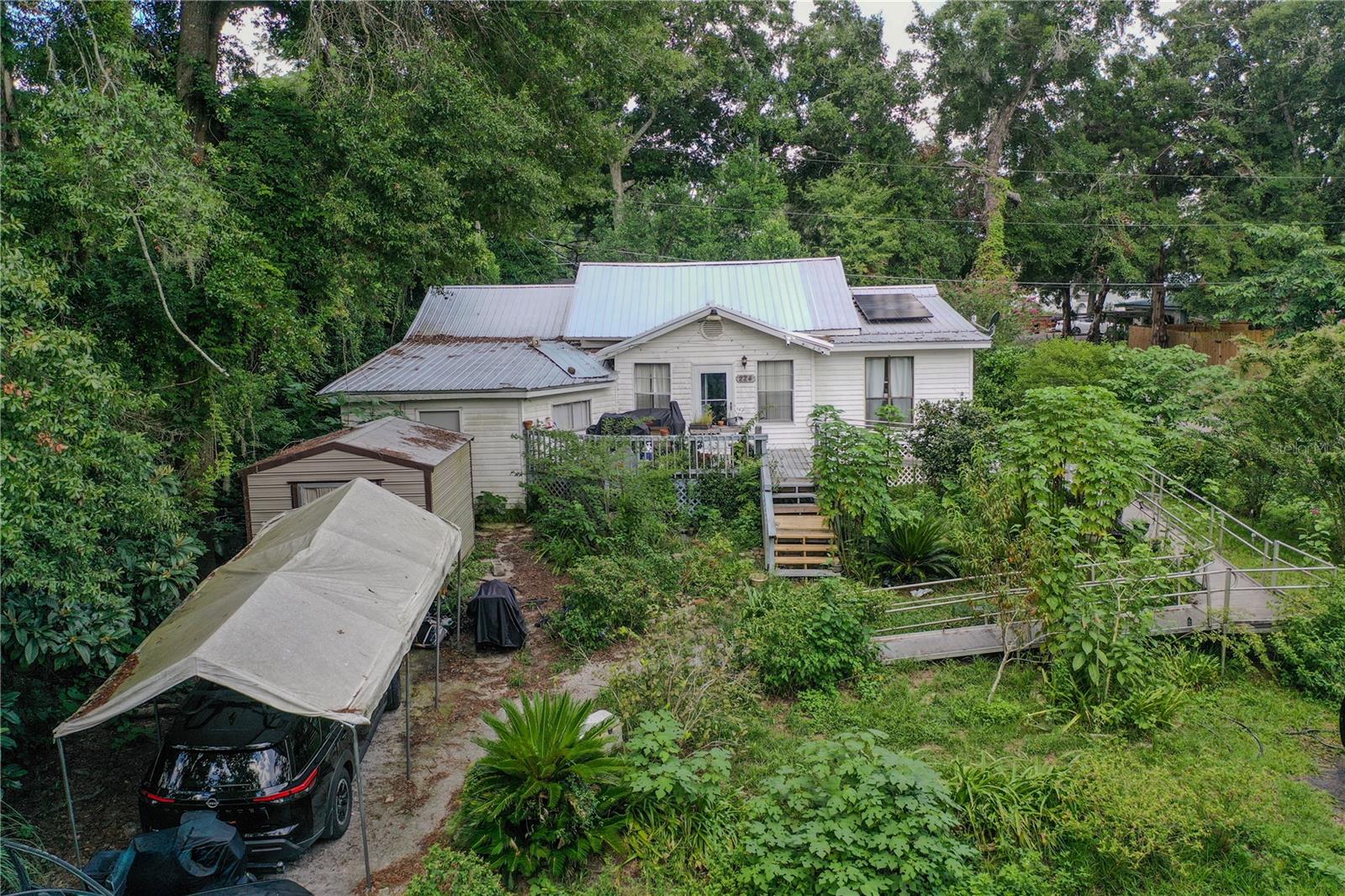 224 SE MARGARET DRIVE