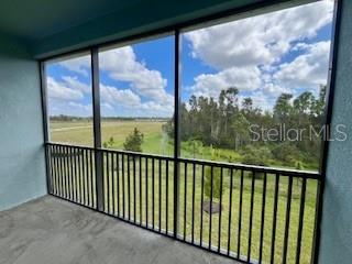 LAKESPUR AT WELLEN PARK - Residential