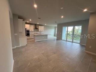 LAKESPUR AT WELLEN PARK - Residential