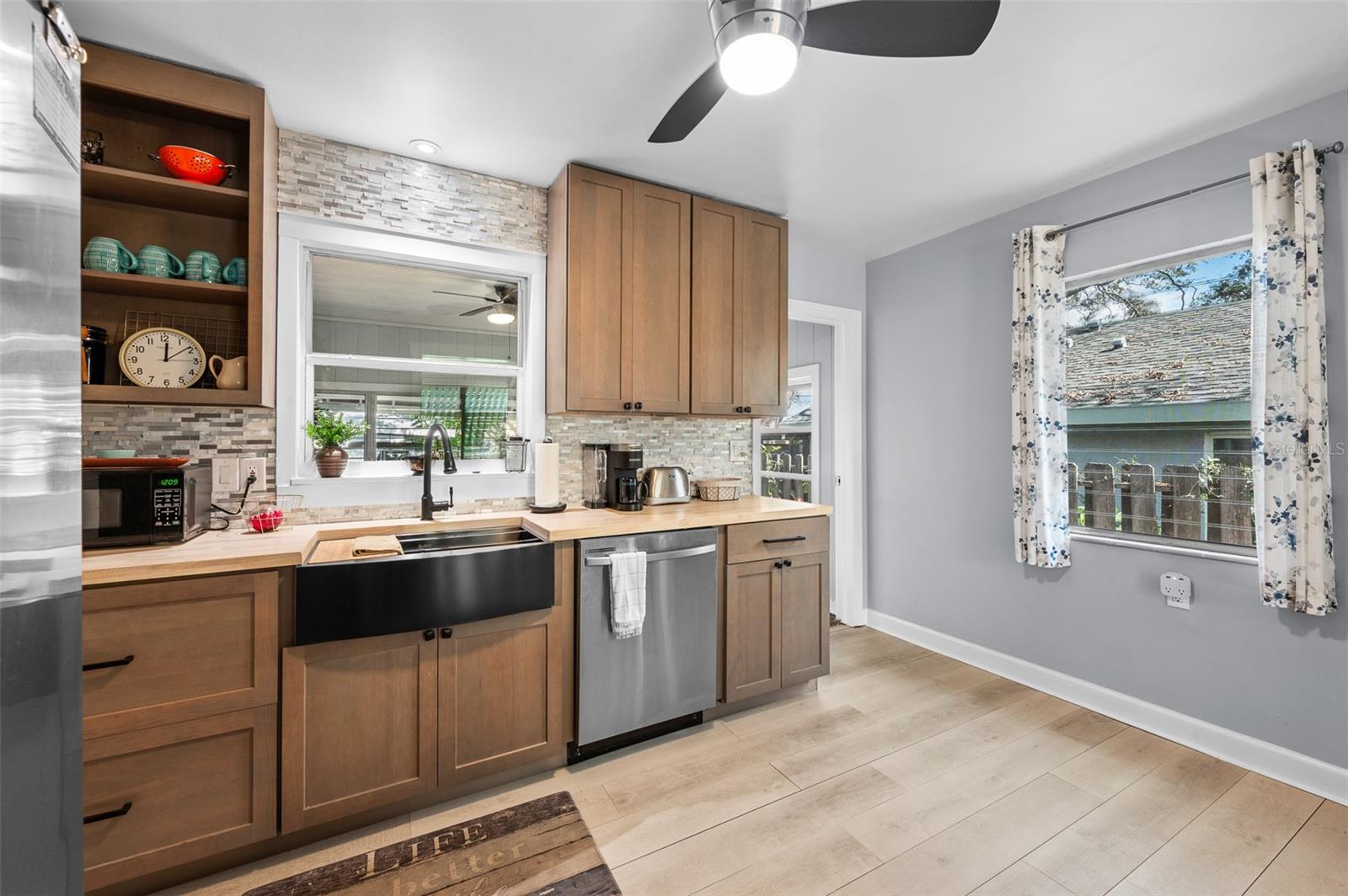 CURNS W J SUB - Residential Lease