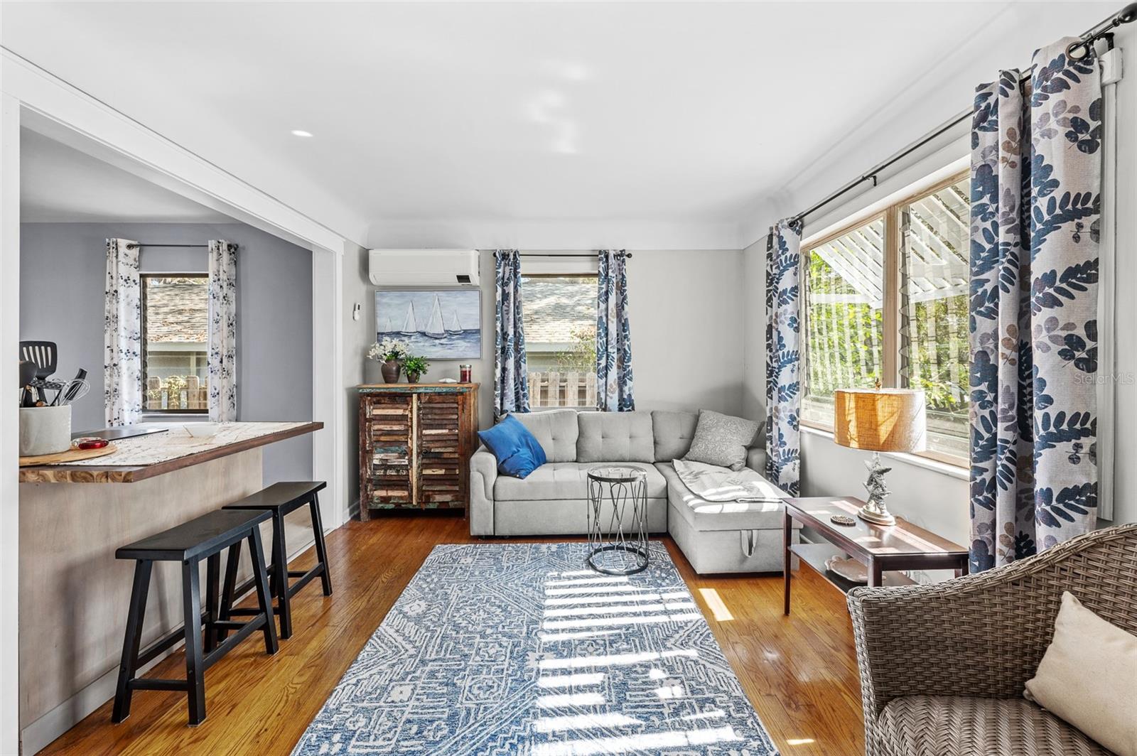 CURNS W J SUB - Residential Lease