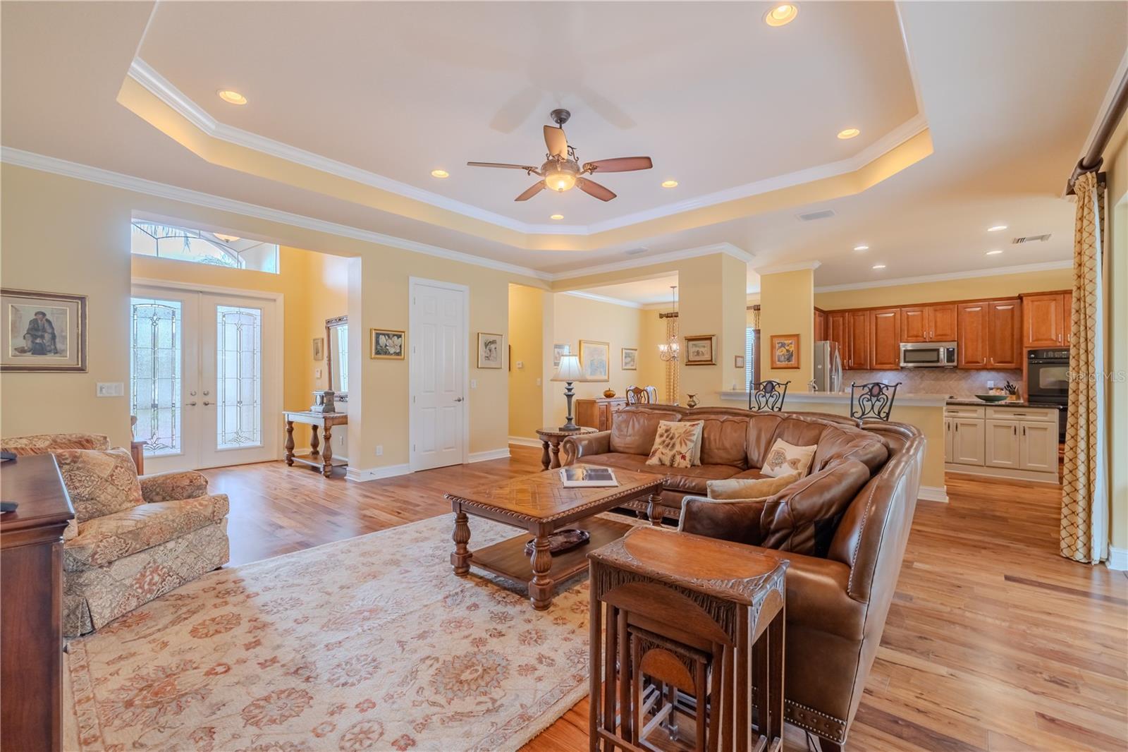 VALENCIA LAKES PH 1 - Residential