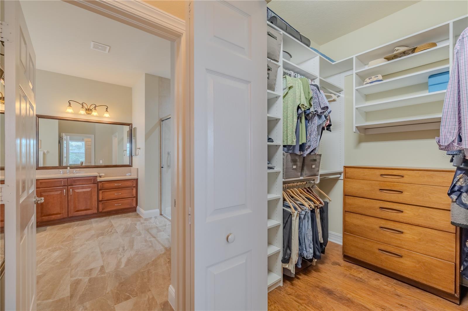 VALENCIA LAKES PH 1 - Residential