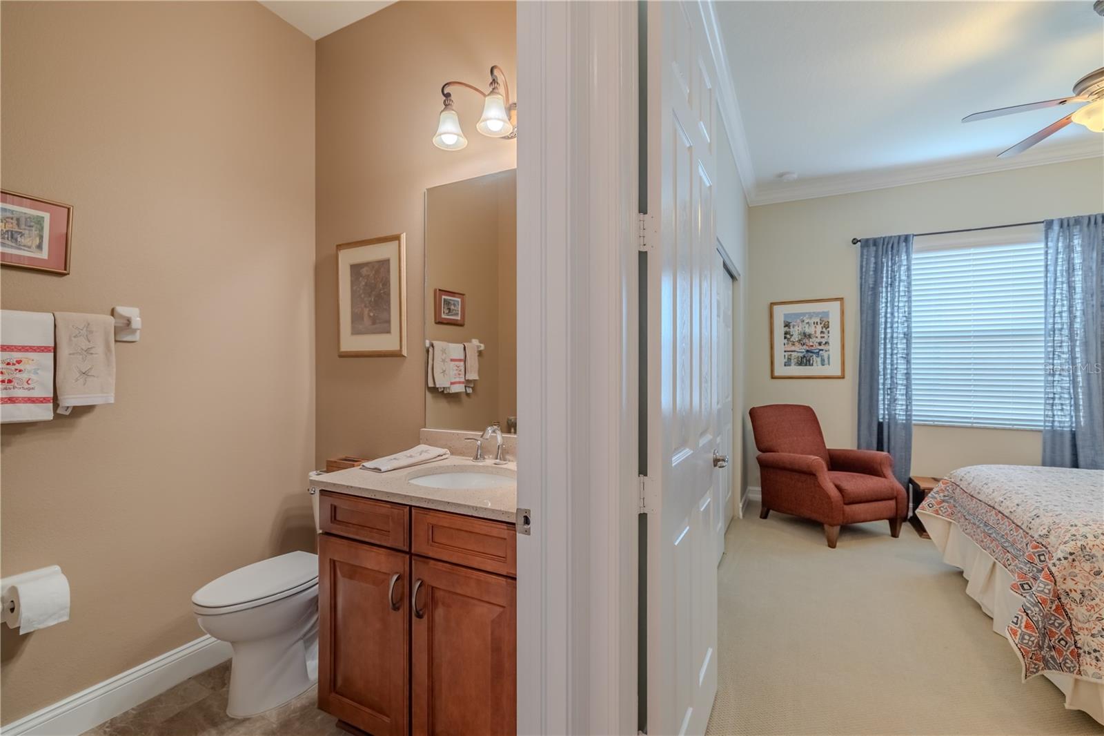 VALENCIA LAKES PH 1 - Residential