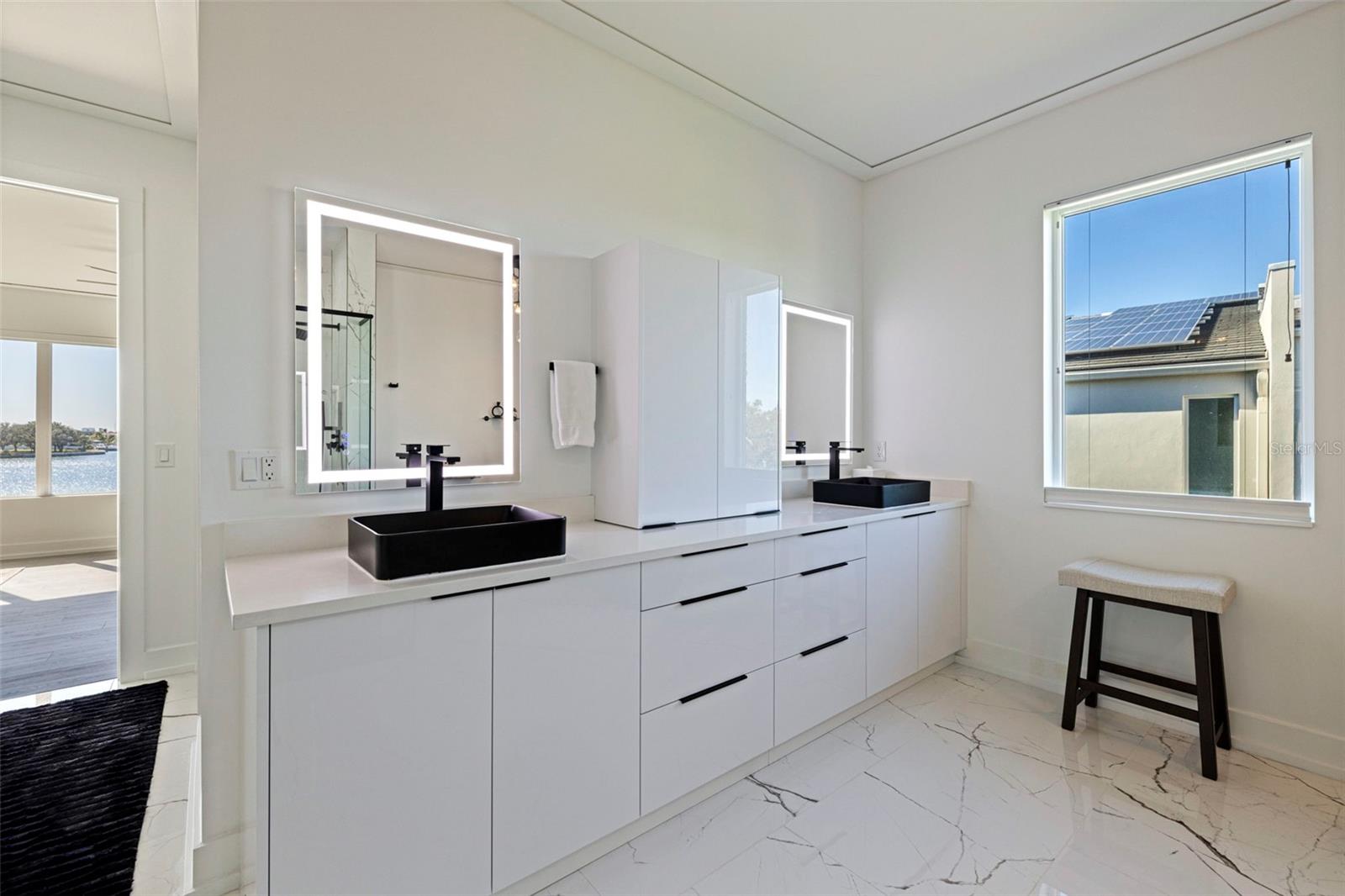 HINES TUTTA GLORIA A DIO - Residential