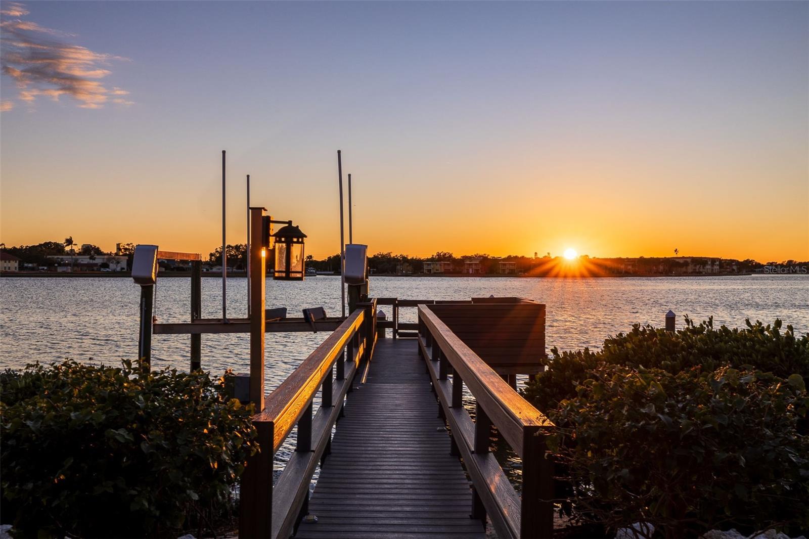 HINES TUTTA GLORIA A DIO - Residential