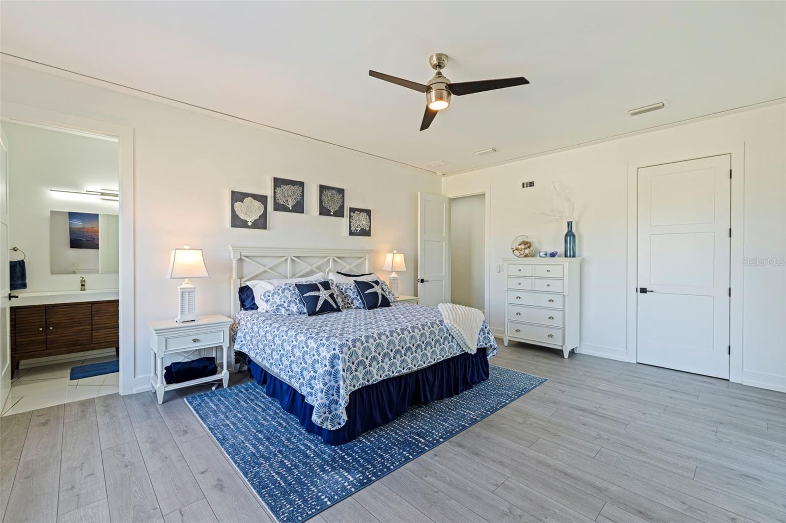 HINES TUTTA GLORIA A DIO - Residential