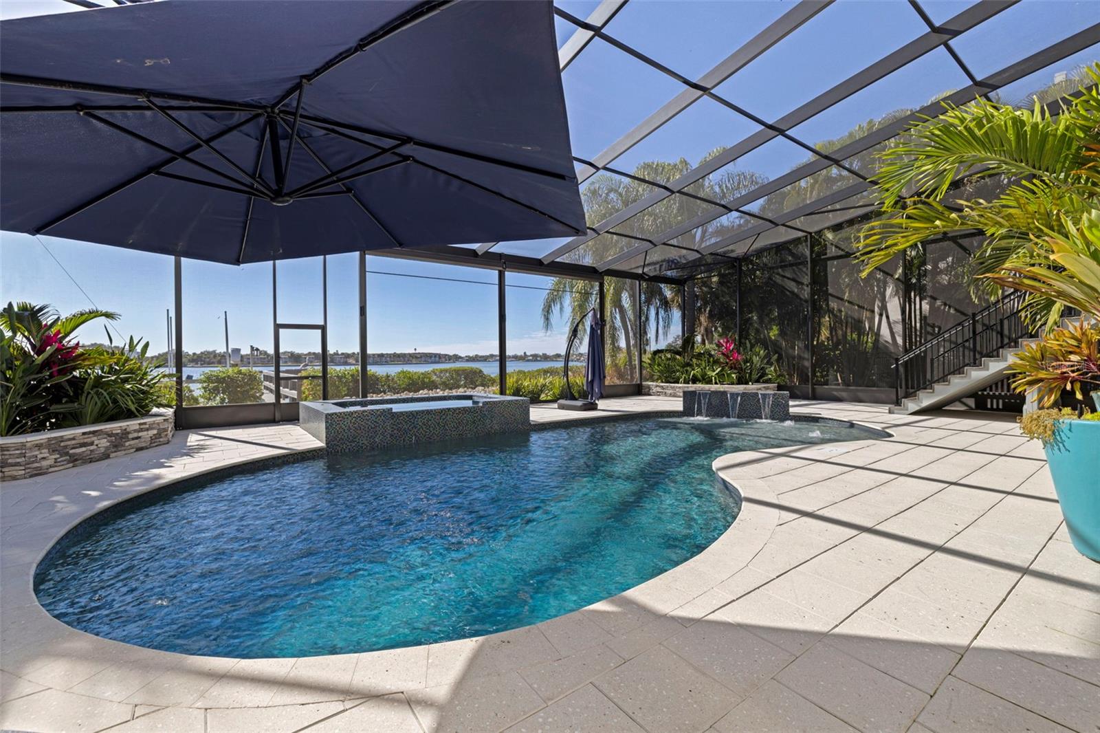 HINES TUTTA GLORIA A DIO - Residential