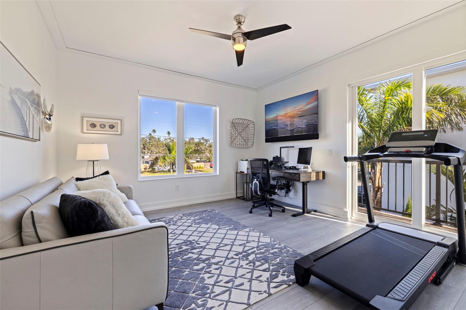 HINES TUTTA GLORIA A DIO - Residential