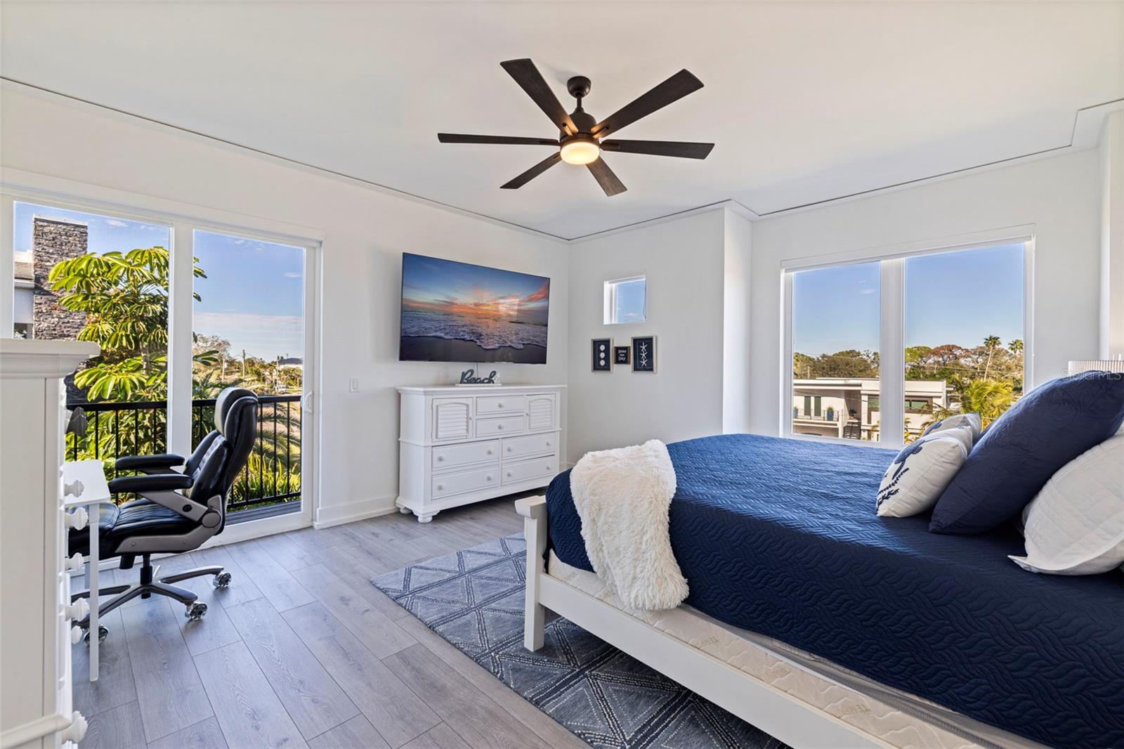 HINES TUTTA GLORIA A DIO - Residential