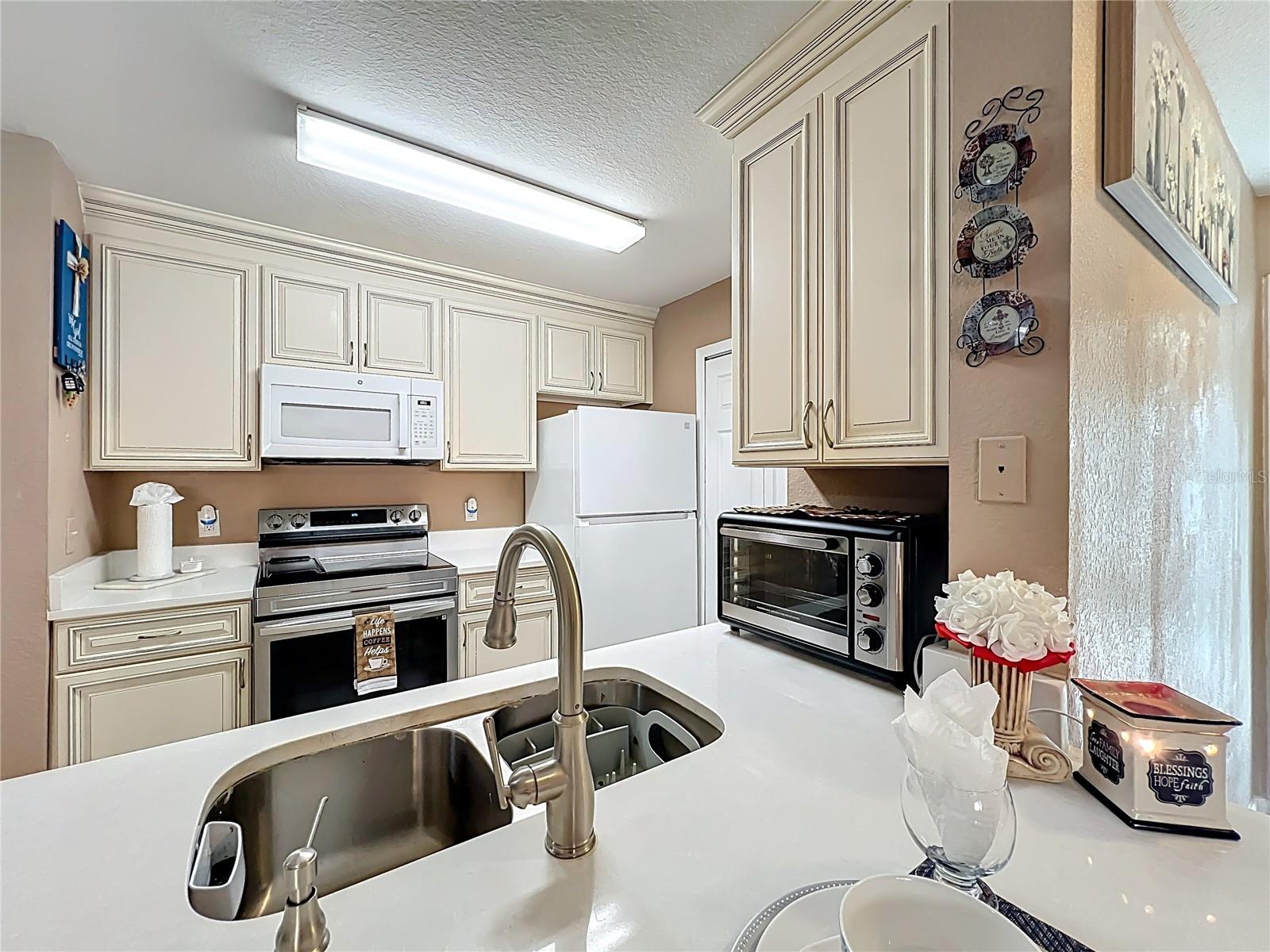 CYPRESS FAIRWAY CONDO - Residential