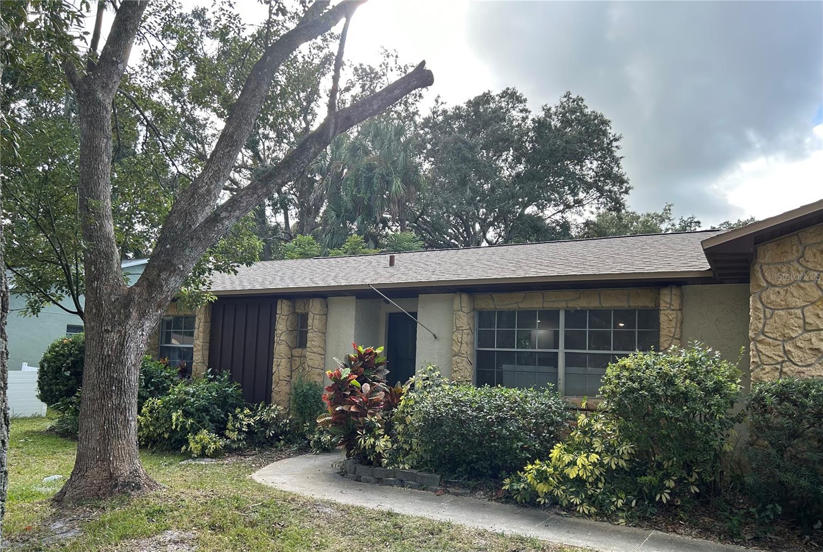 BRANDY HILLS UNIT 02 - Residential Lease