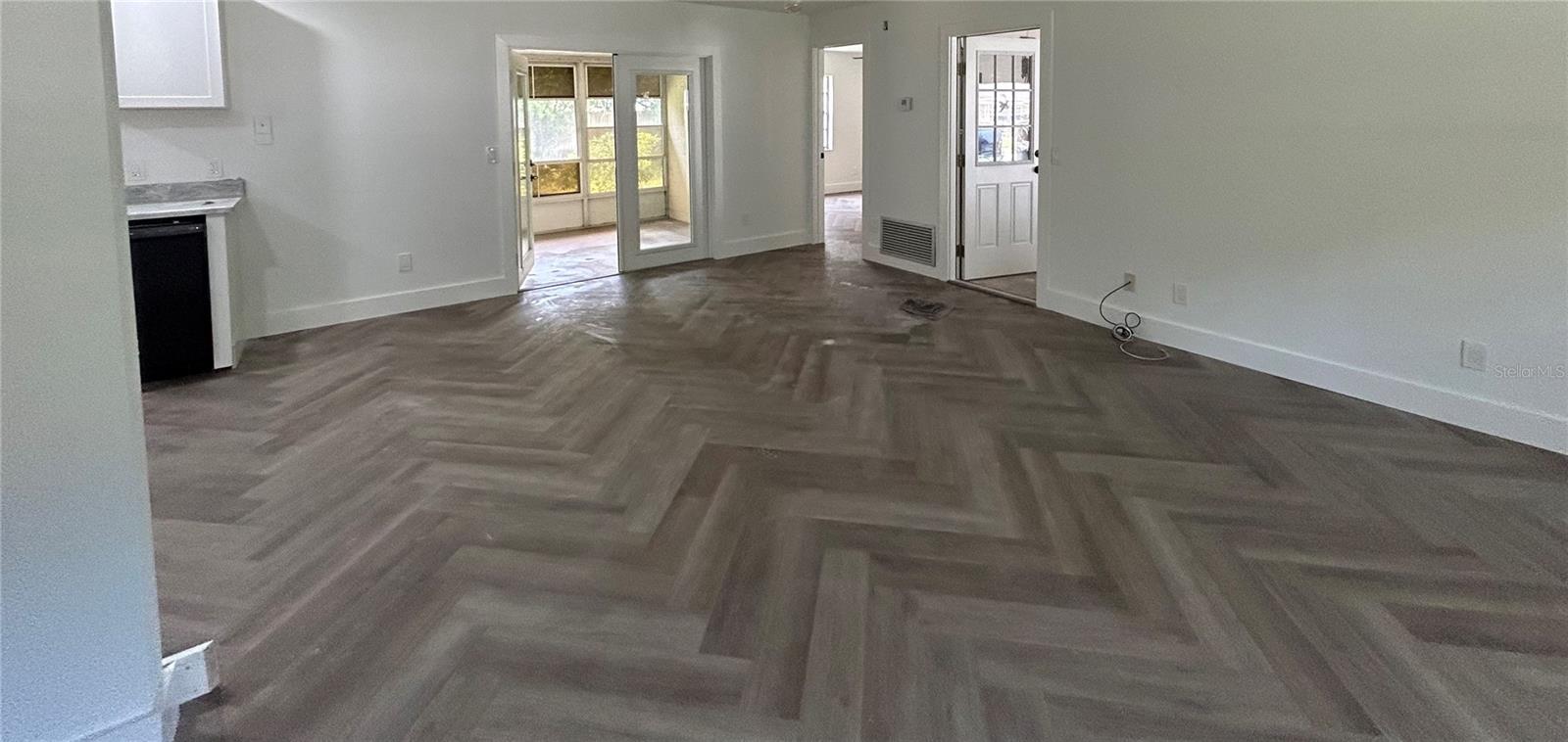 BRANDY HILLS UNIT 02 - Residential Lease