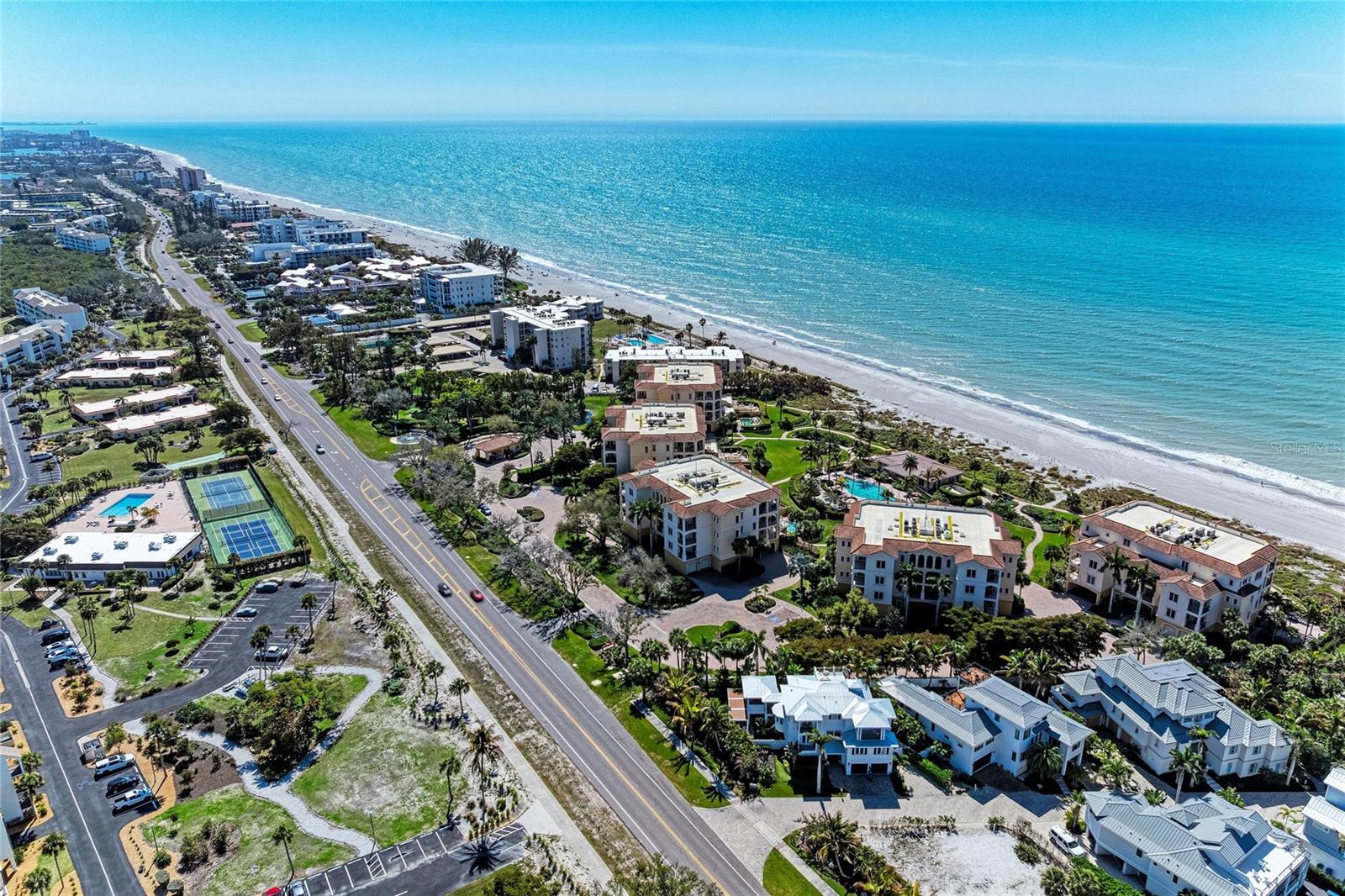 WESTCHESTER APTS - Residential