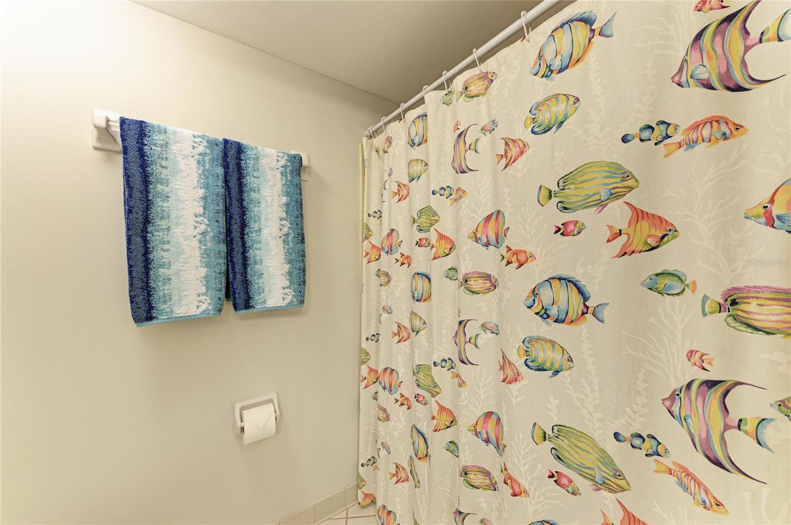 WESTCHESTER APTS - Residential