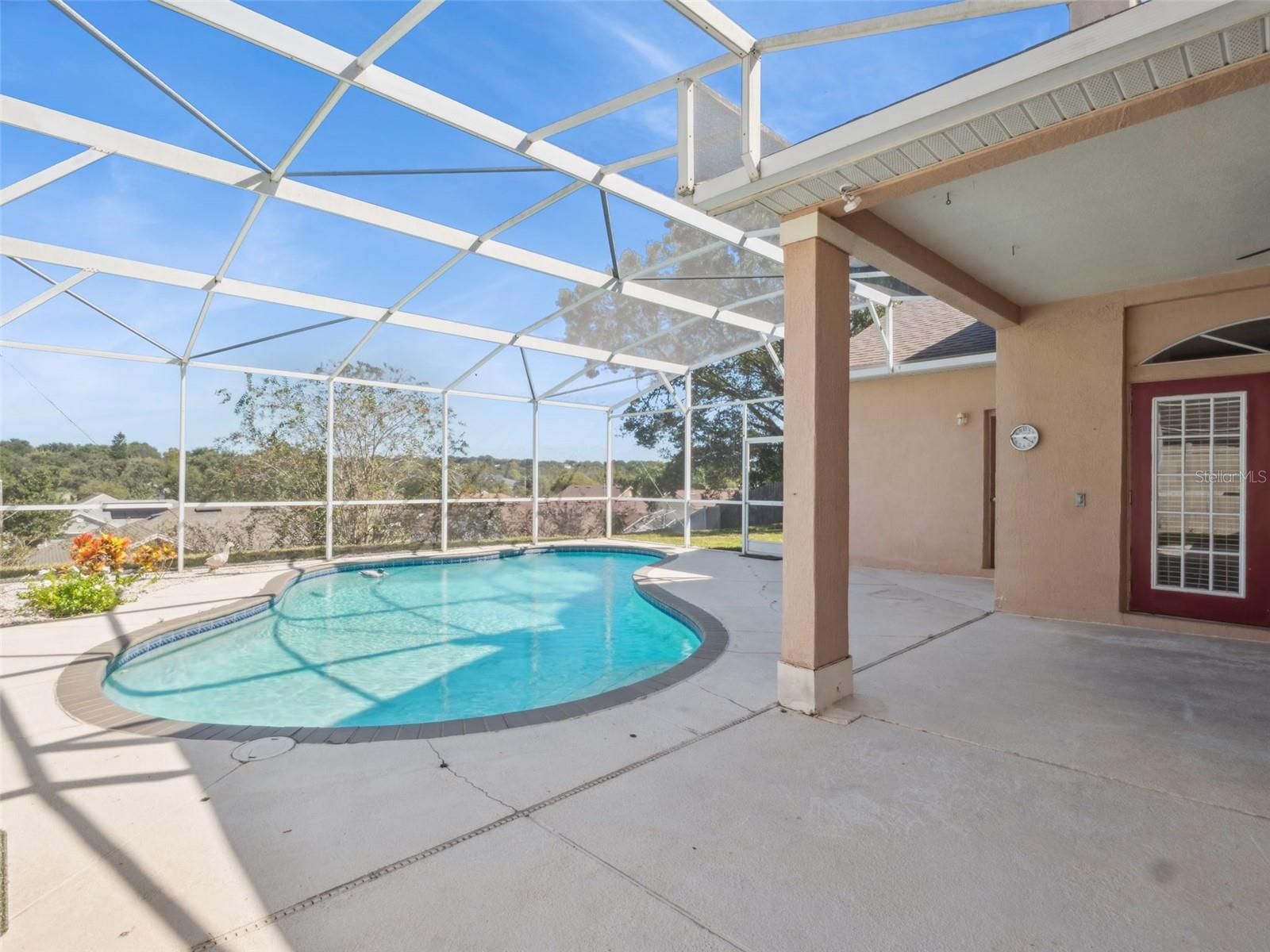 HIGH POINTE - Residential