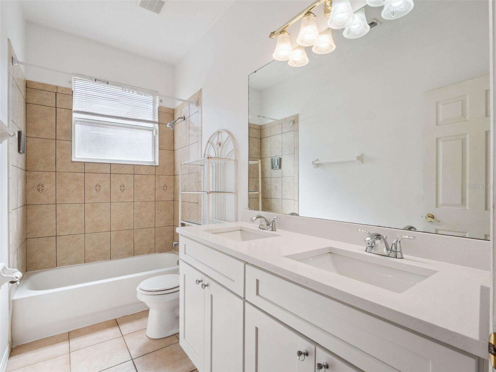 HIGH POINTE - Residential