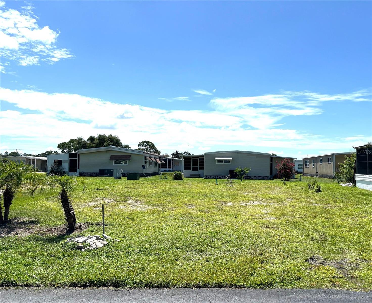 LA CASA MHP CO-OP - Land