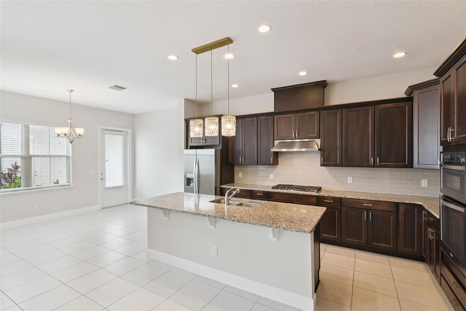 LAKESHORE PRESERVE PH 1 - Residential Lease