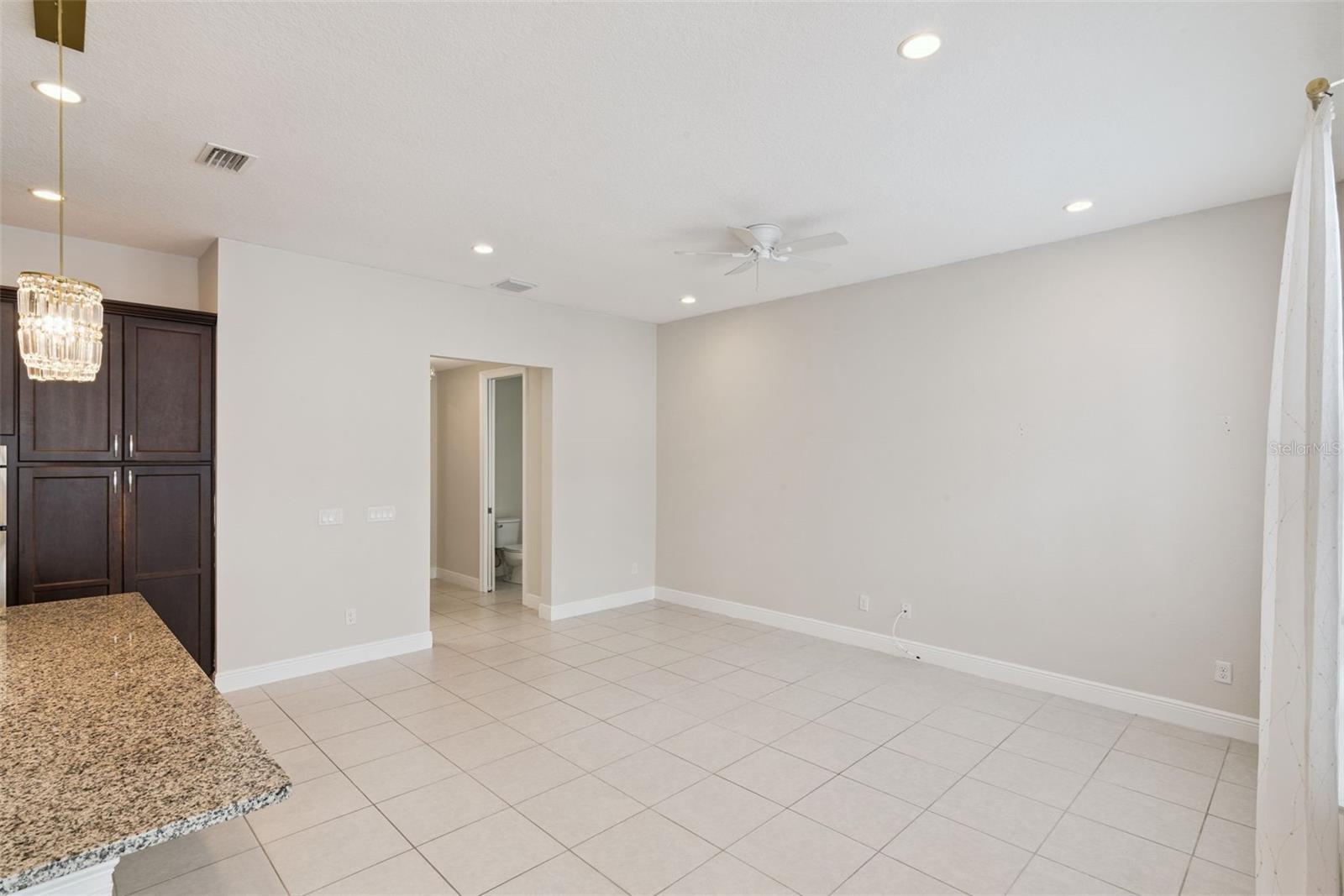 LAKESHORE PRESERVE PH 1 - Residential Lease