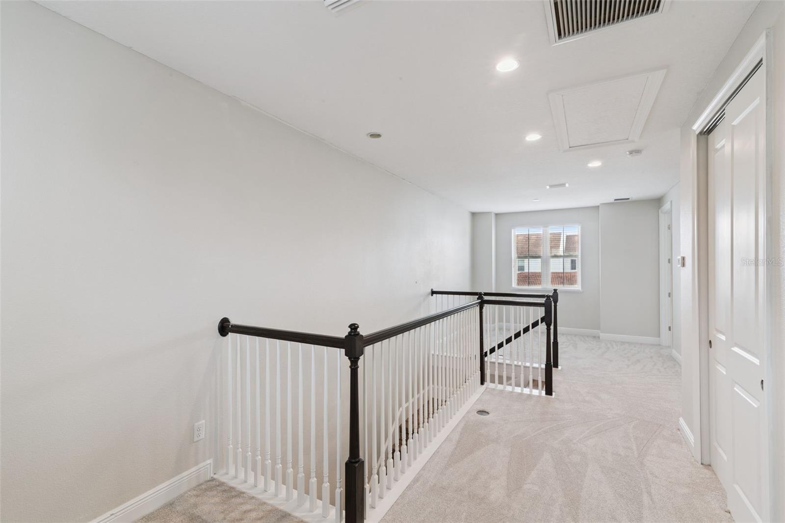 LAKESHORE PRESERVE PH 1 - Residential Lease