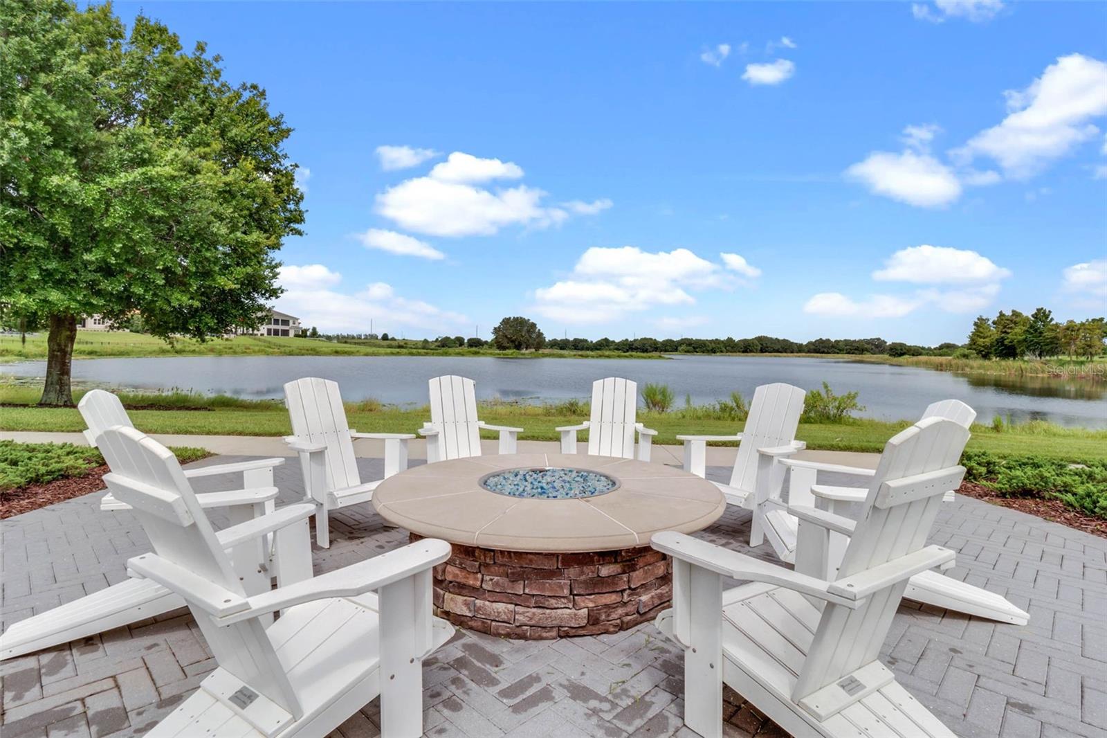 LAKESHORE PRESERVE PH 1 - Residential Lease