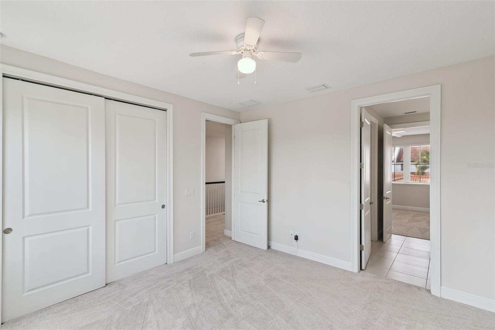 LAKESHORE PRESERVE PH 1 - Residential Lease