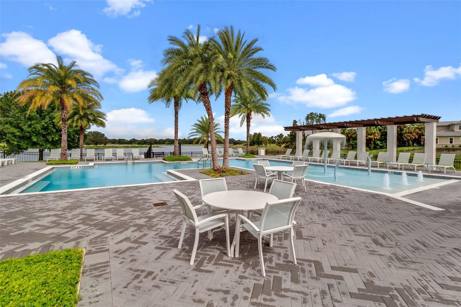 LAKESHORE PRESERVE PH 1 - Residential Lease