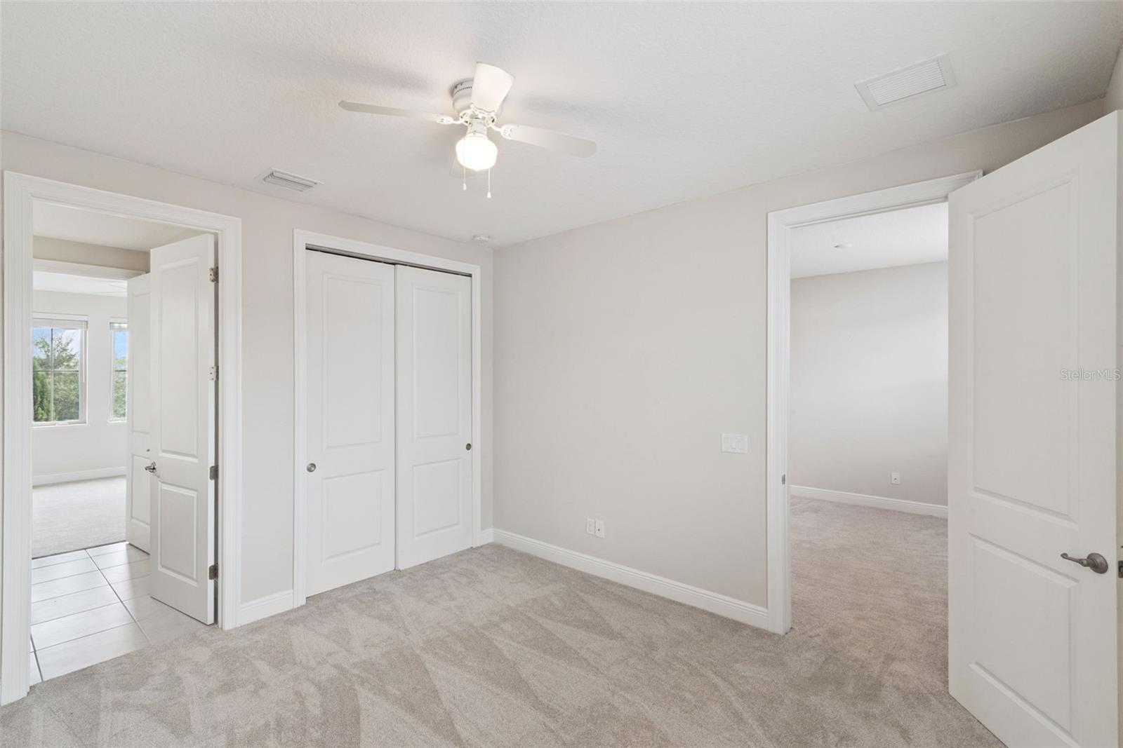 LAKESHORE PRESERVE PH 1 - Residential Lease