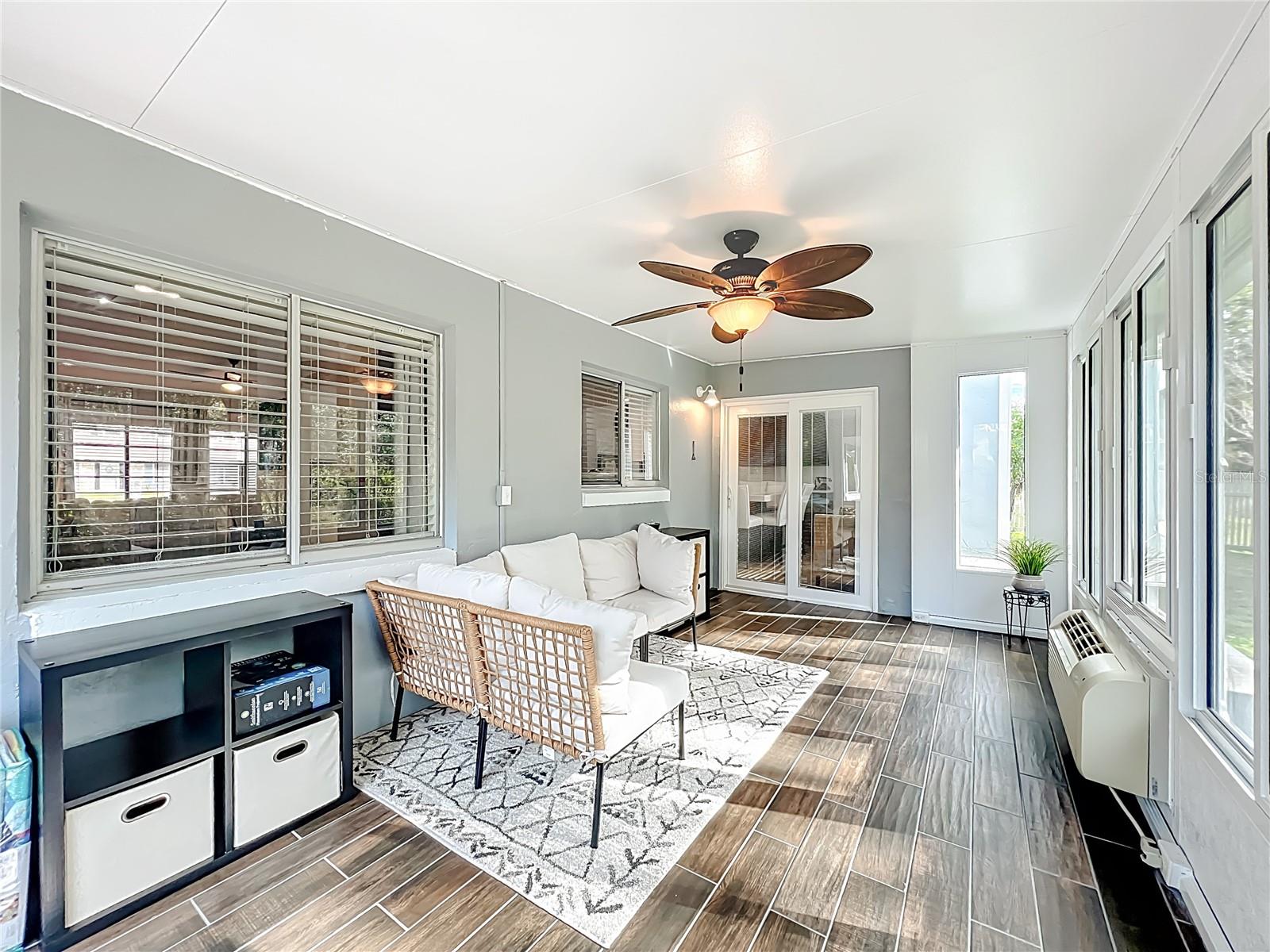 ROSEMONT - Residential