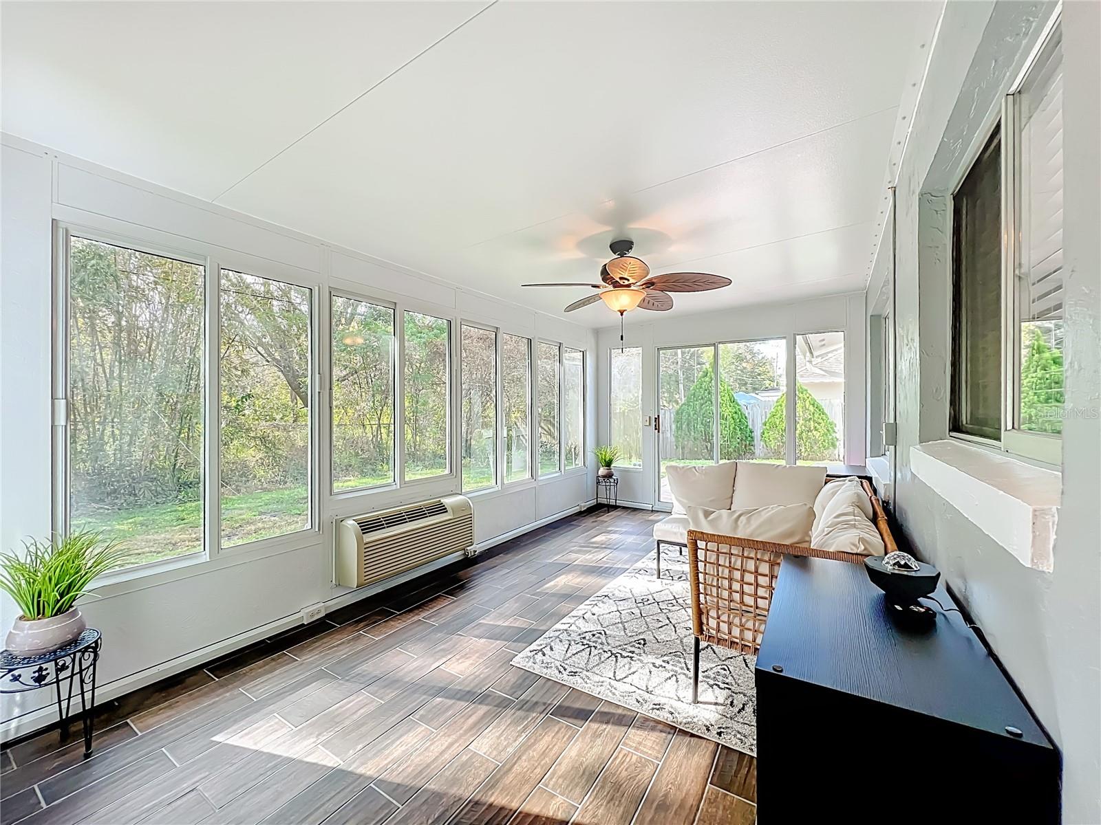 ROSEMONT - Residential