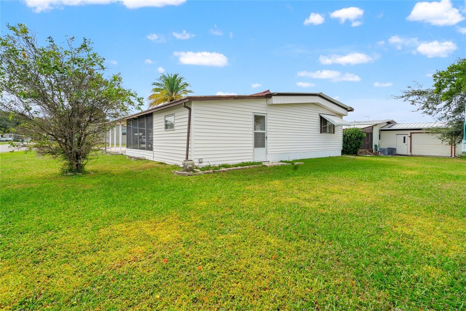 LAKE BETMAR ESTATES 2ND ADDN - Residential